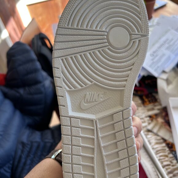 Red Nike Jordan 1 Retro Low NS - Women's size 7 - Picture 8 of 10